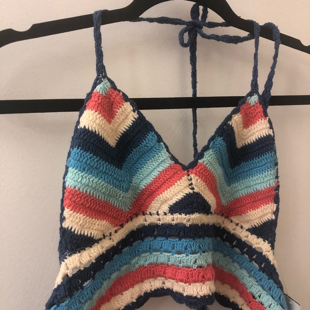 Design Lab Crochet Top - Picture 2 of 4